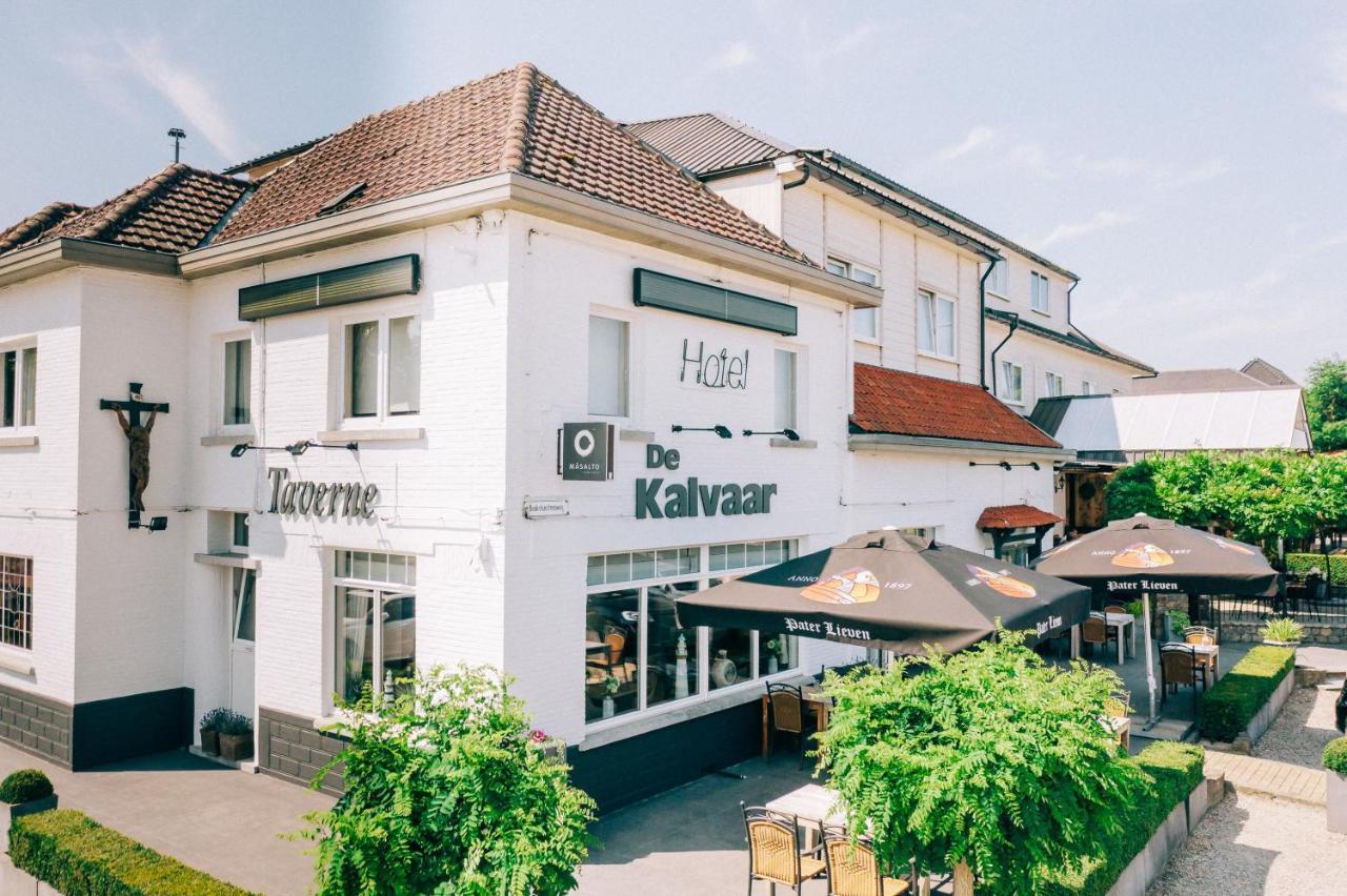 Hotel De Kalvaar Ninove Exterior photo